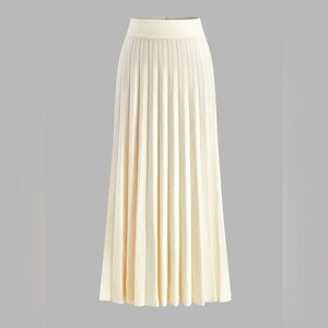 Commense White Maxi Pleated Skirt